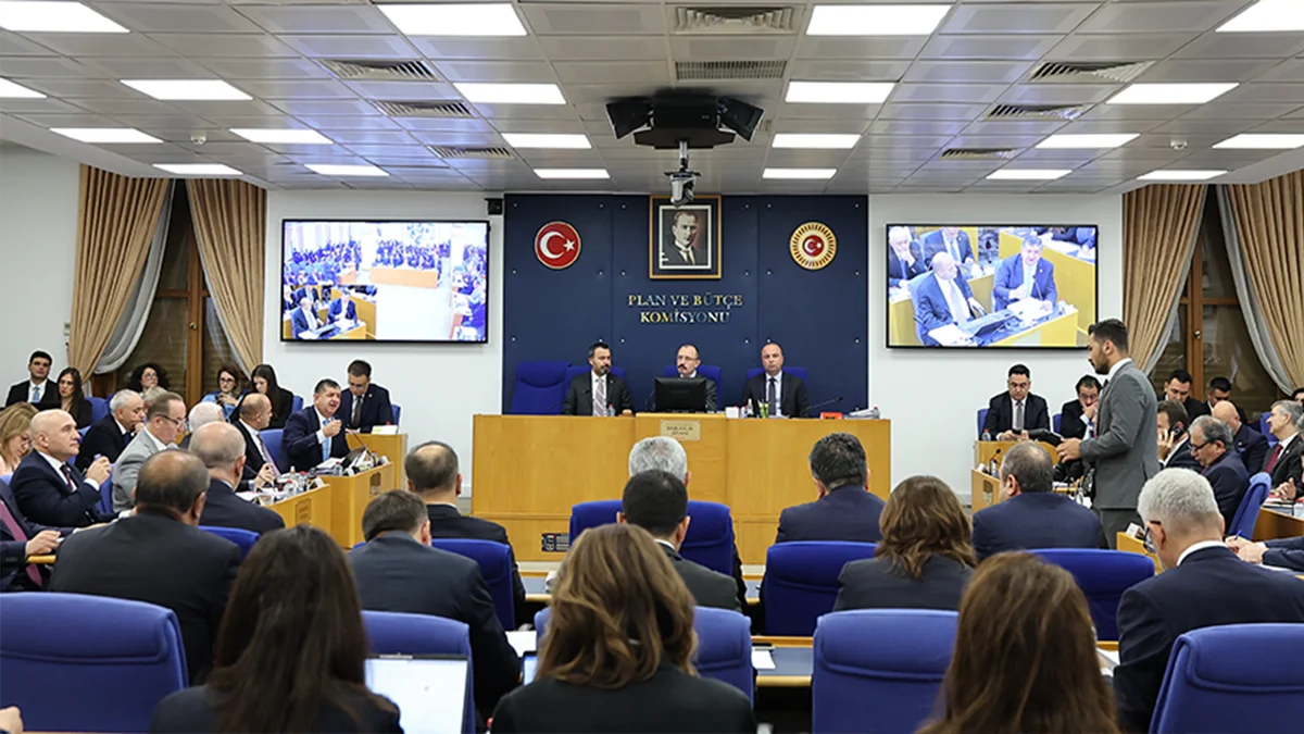 Meclis Fon Düzenlemesinde Tansiyon Yükseldi!