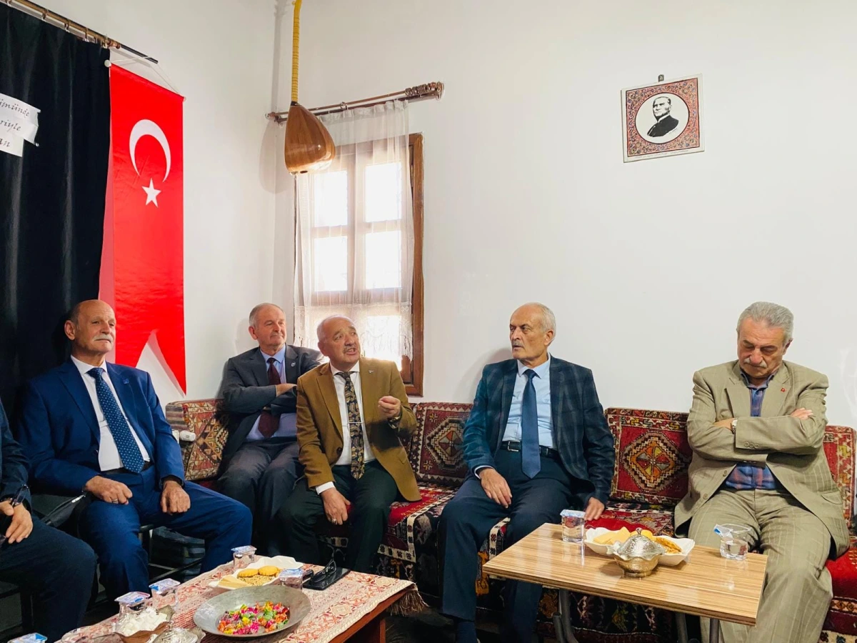 Sivas’ta Attila İlhan vefa gecesi