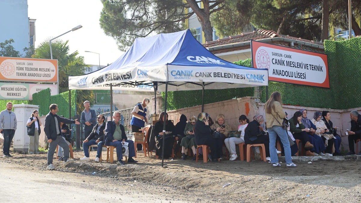Canik Belediyesi KPSS Adayları İçin Sahada