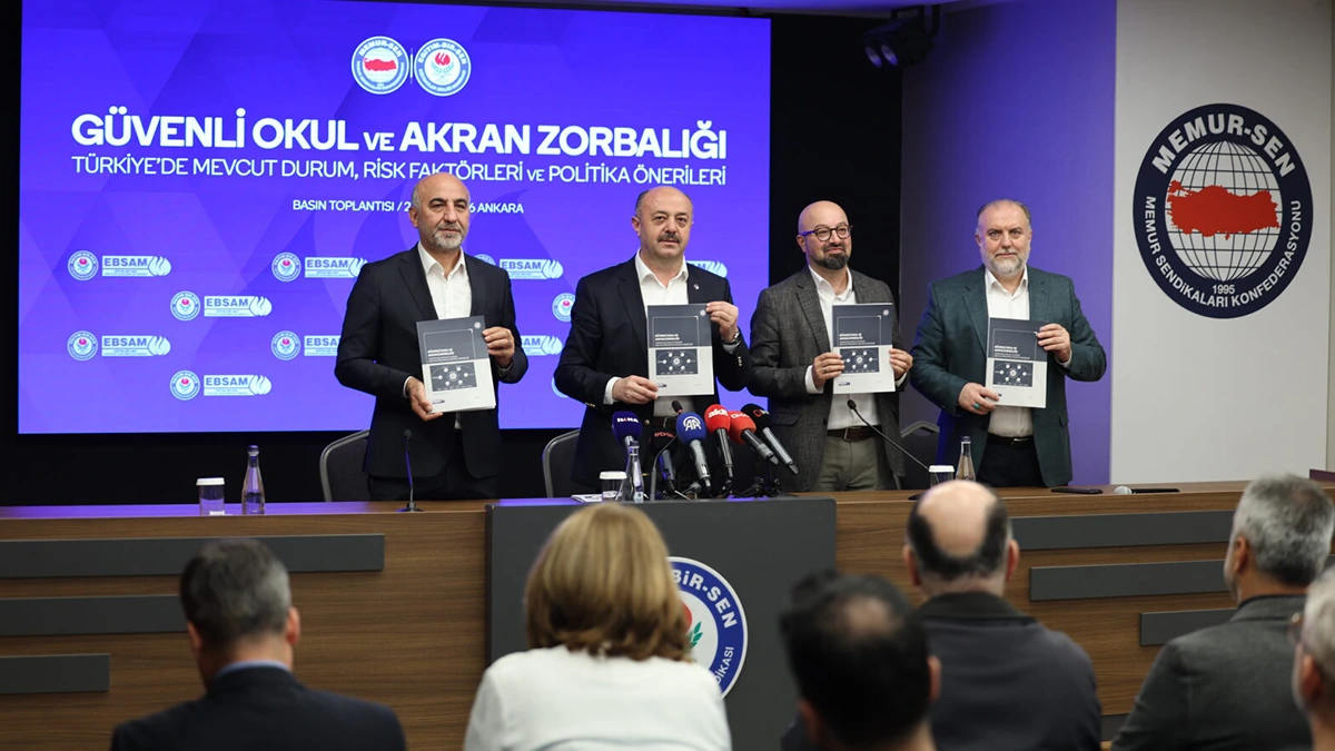 Okullarda Disiplin Caydırmıyor, Zorbalık Artıyor!