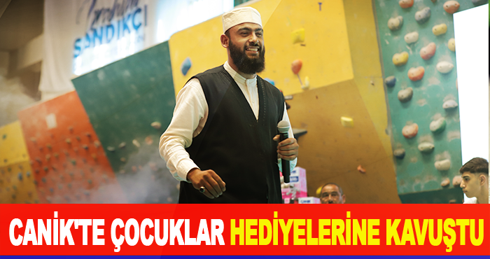 Canik'te Çocuklar Hediyelerine Kavuştu